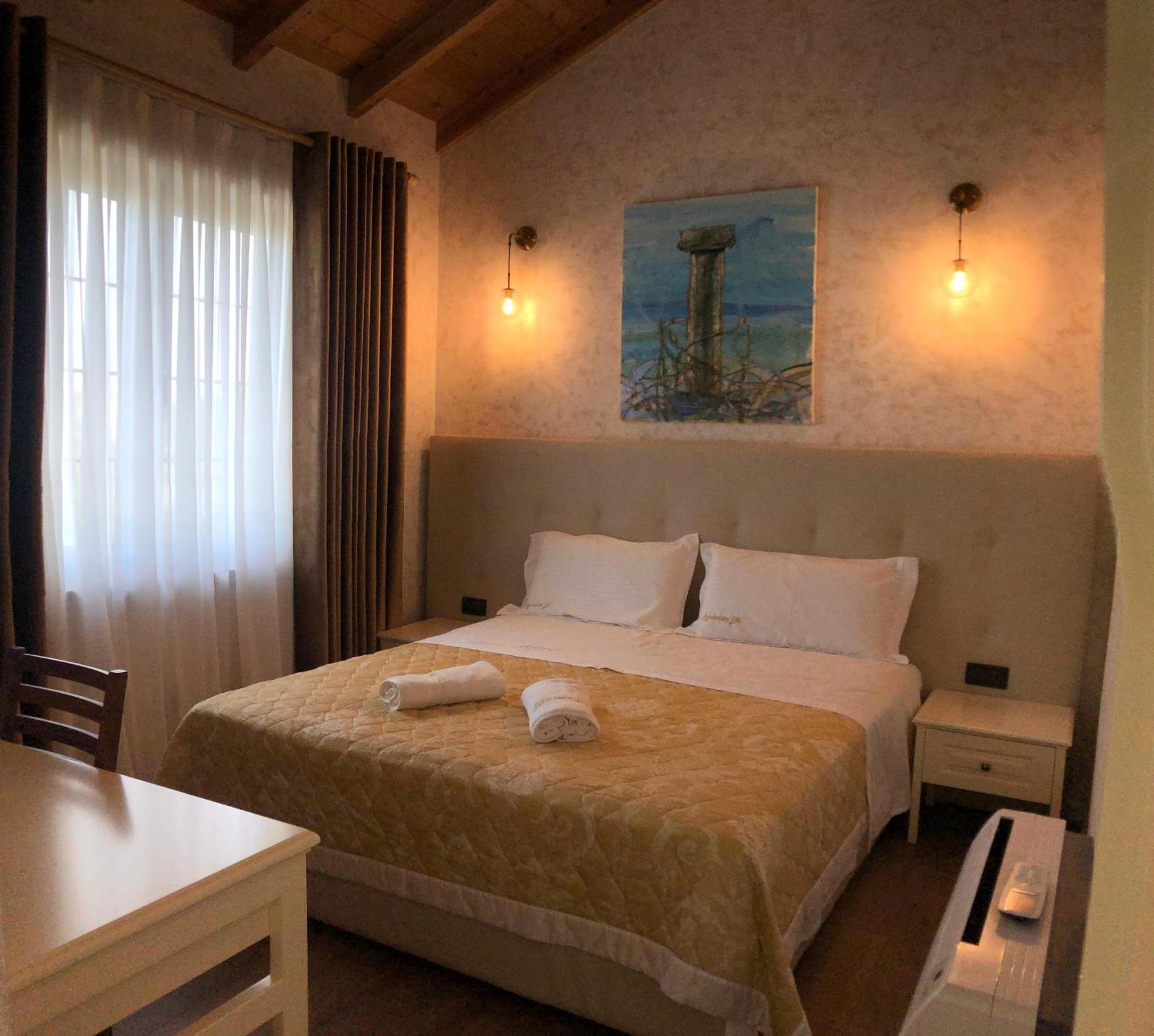 Agroturizem Eldi Hotel Fier Exterior foto